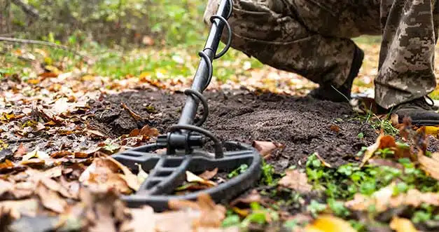 Separación de objetivos en la detección de metales